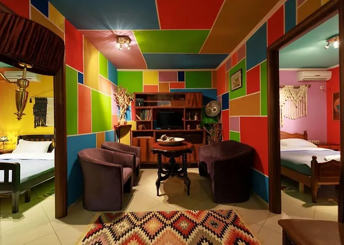 Viola - Lule Apartmán Tirana